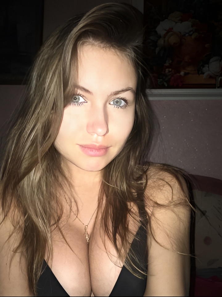 Стефания привлекательная девушка из Лосино-петровского цена от 3000 руб