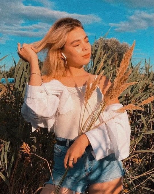 🎥 Эльза привлекательная девушка из Лосино-петровского цена от 5000 руб